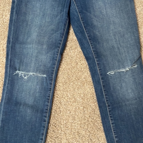 Cute ankle jeans in great condition. - Picture 4 of 7